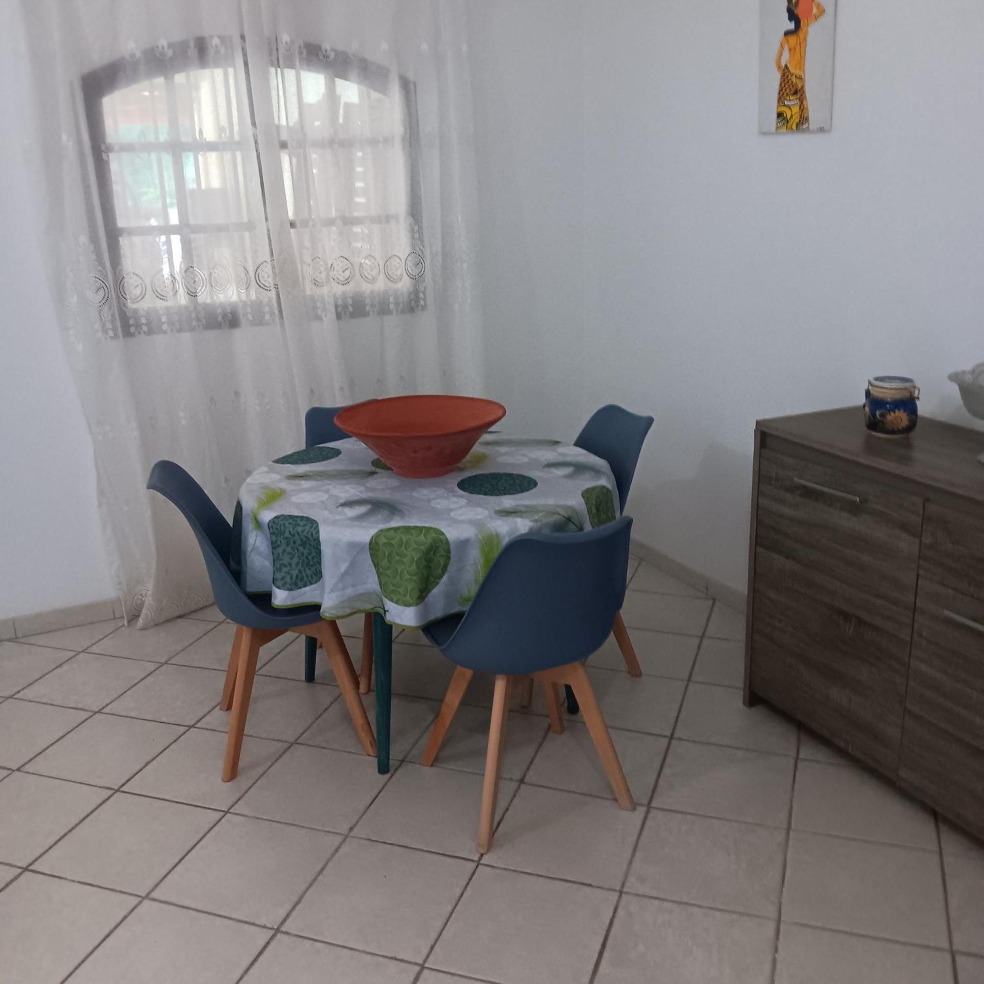 Pagerie Bas De Villa Ле Троа-Илет Екстериор снимка